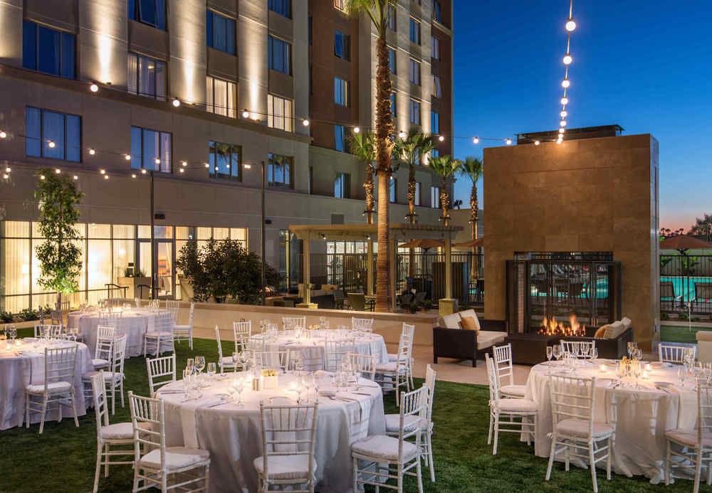 Courtyard By Marriott Irvine Spectrum Exteriér fotografie